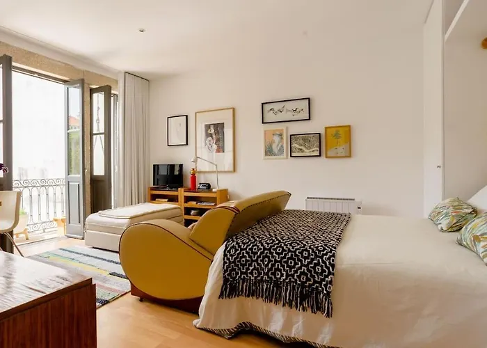 Lejlighed Sunny Priorado Vintage With Balcony *