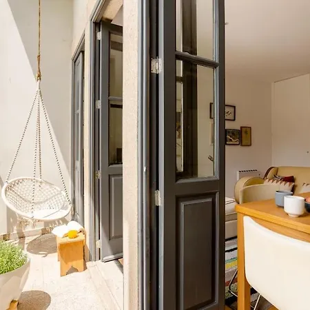 Apartamento Sunny Priorado Vintage With Balcony *